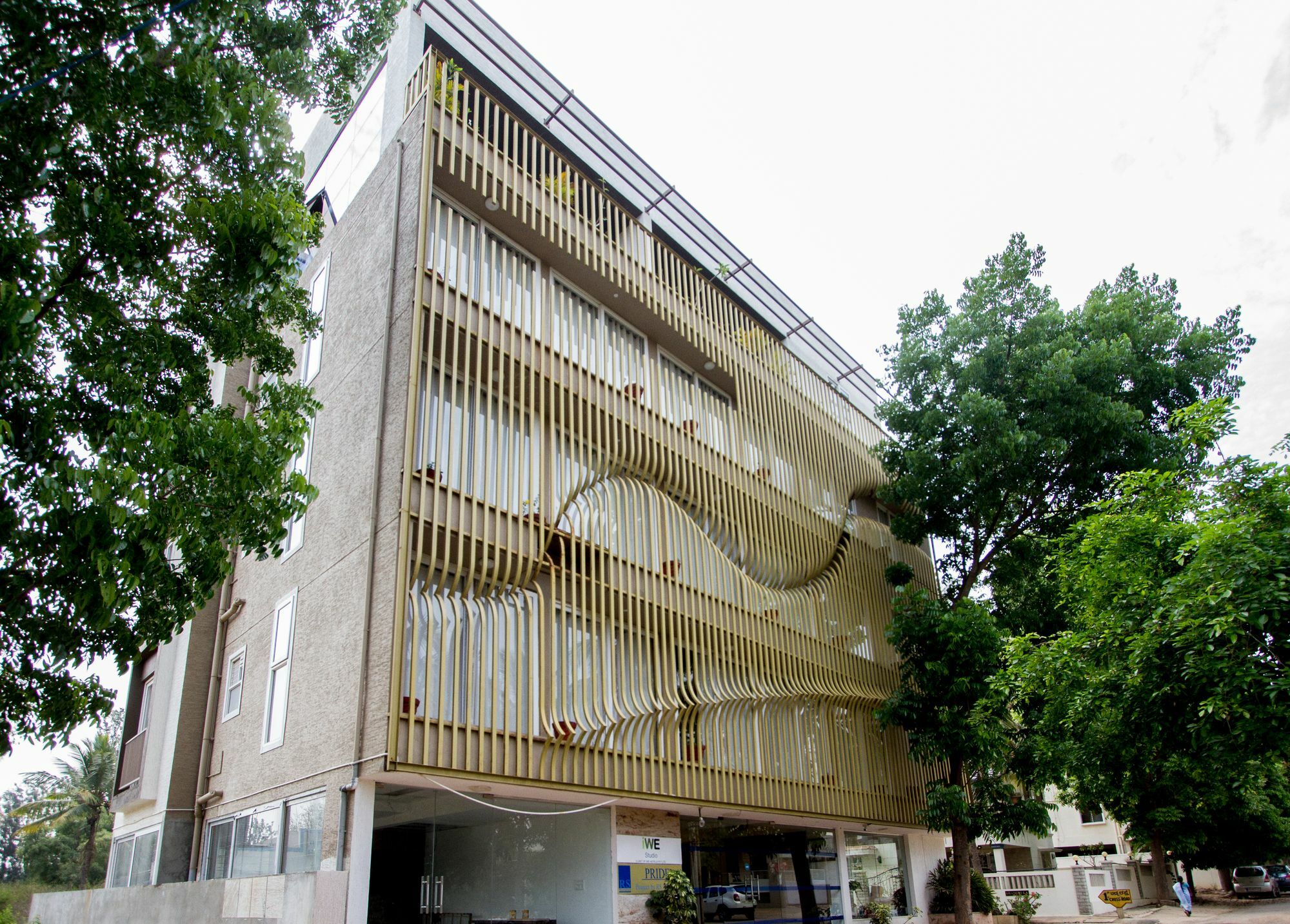 Fabhotel Iwe Studio Yelahanka Exterior foto